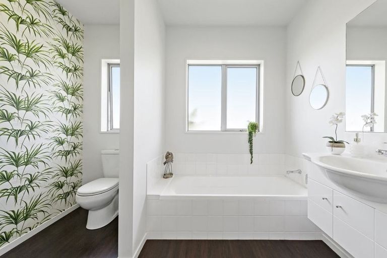 Photo of property in 47 Burnham School Road, Rolleston, 7614