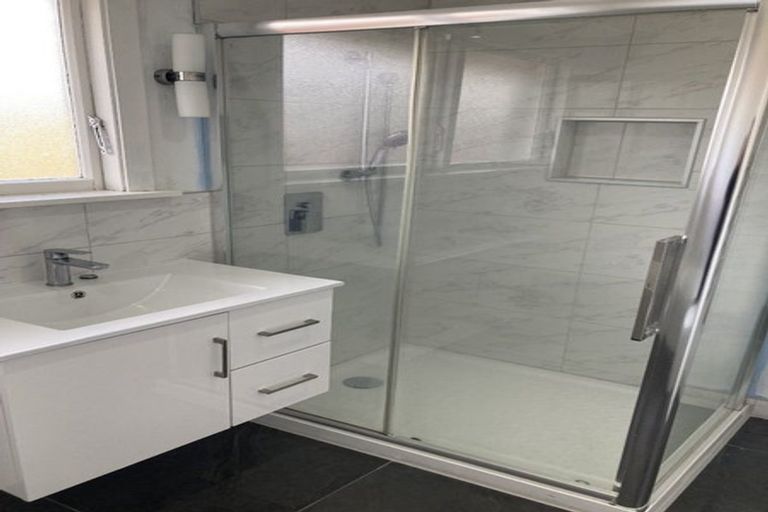 Photo of property in 72 Teesdale Street, Burnside, Christchurch, 8053