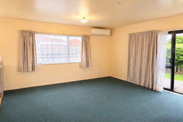Photo of property in 7 Ross Crescent, Fairfield, Hamilton, 3214