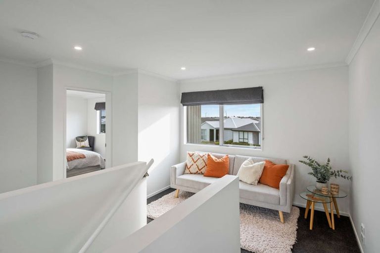 Photo of property in 3 William Dawson Crescent, Wigram, Christchurch, 8025