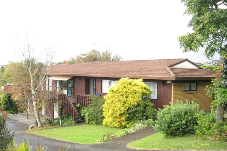 Photo of property in 59 Haseler Crescent, Howick, Auckland, 2014