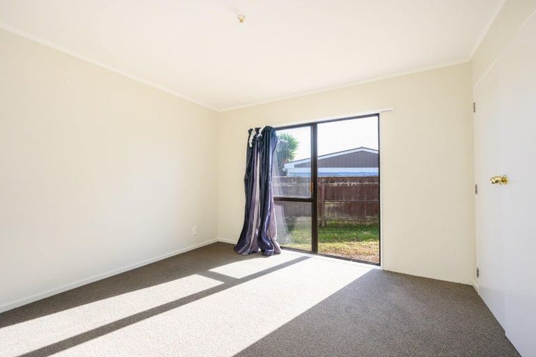 Photo of property in 67 Geraldine Crescent, Cloverlea, Palmerston North, 4412