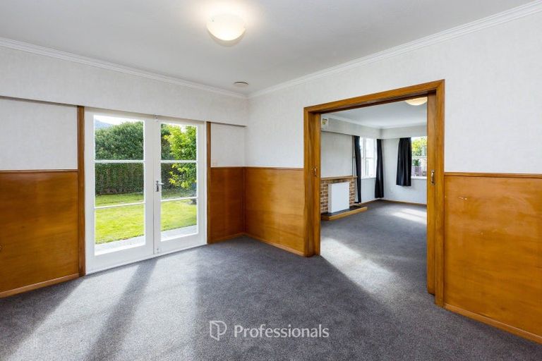 Photo of property in 61 Kashmir Avenue, Clouston Park, Upper Hutt, 5018