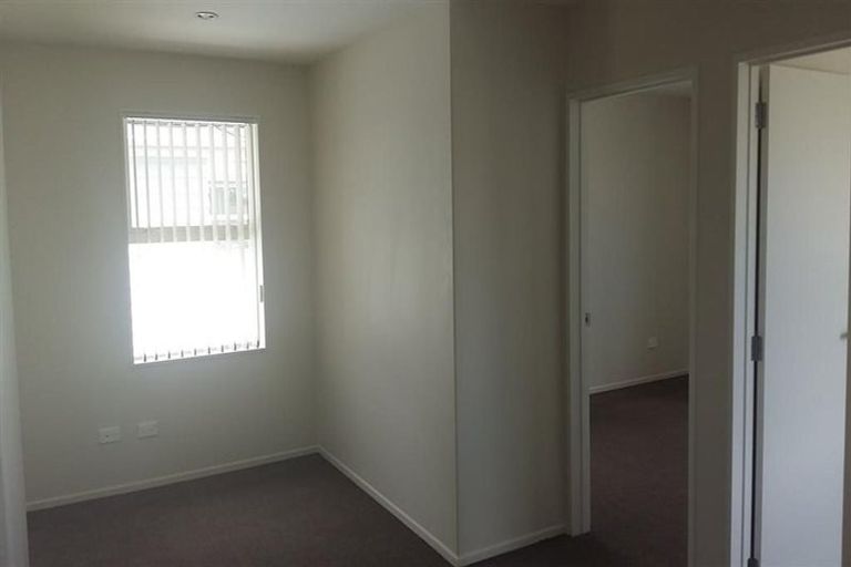Photo of property in 6 Pipipi Crescent, Takanini, 2112