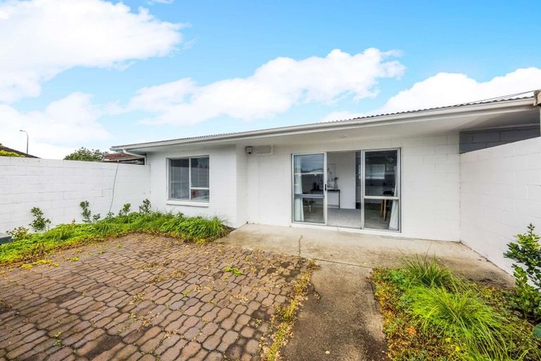 Photo of property in 2/91 Browns Road, Manurewa, Auckland, 2102
