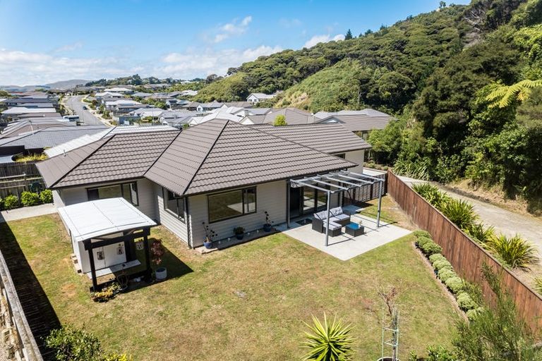 Photo of property in 38 Moonsail Drive, Whitby, Porirua, 5024