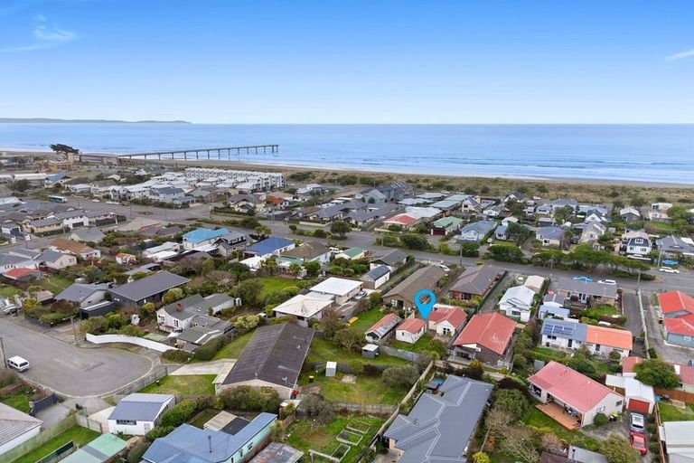 Photo of property in 76 Oram Avenue, New Brighton, Christchurch, 8061