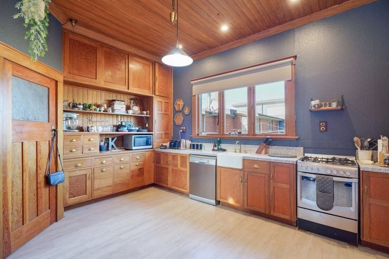 Photo of property in 1 Home Street, Winton, 9720