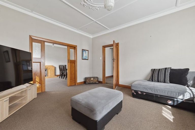 Photo of property in 355 High Street, Hawera, 4610