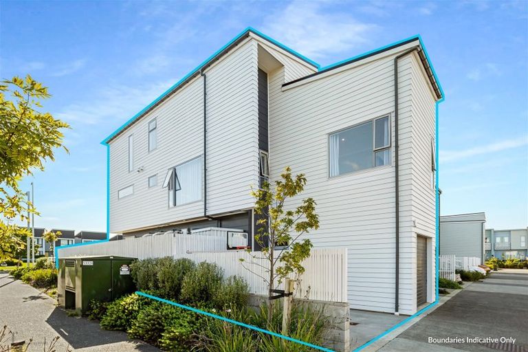 Photo of property in 7 Rangihina Road, Hobsonville, Auckland, 0616