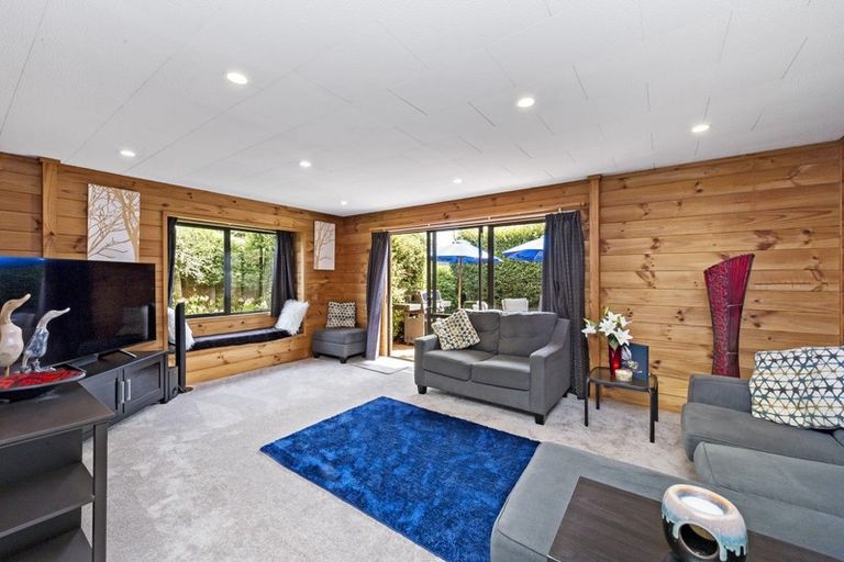 Photo of property in 98 Springs Road, Hornby, Christchurch, 8042