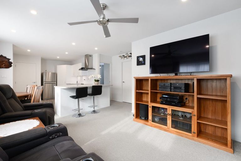 Photo of property in 605/11 Kamahi Crescent, Papamoa Beach, Papamoa, 3118