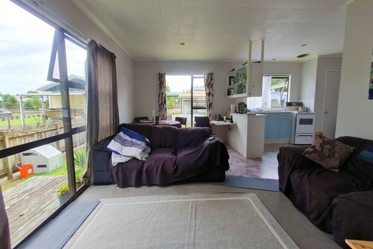 Photo of property in 8a Nicholas Avenue, Whitianga, 3510