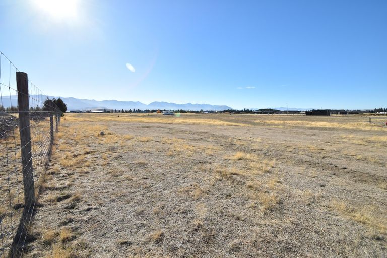 Photo of property in 51 Peak Drive, Twizel, 7901