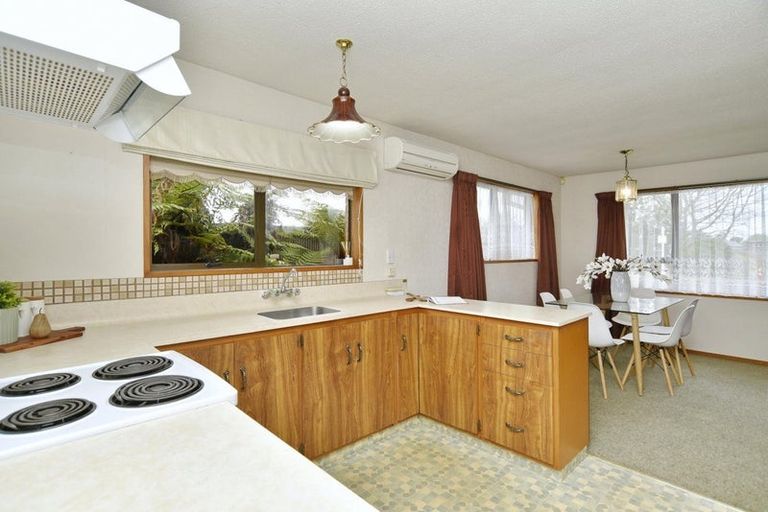 Photo of property in 148 Main North Road, Papanui, Christchurch, 8052