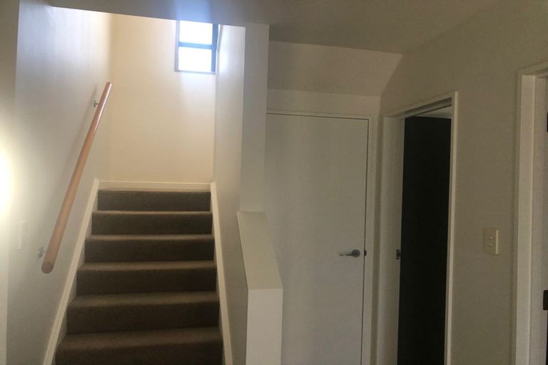 Photo of property in 72 Wharenui Road, Upper Riccarton, Christchurch, 8041