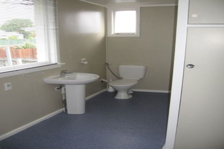 Photo of property in 85 Hills Road, Edgeware, Christchurch, 8013
