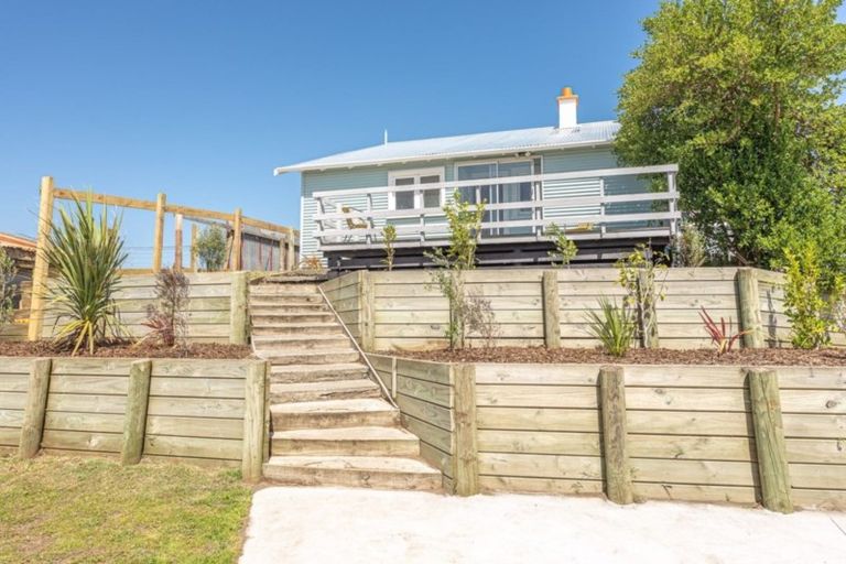 Photo of property in 29 Karewa Street, Castlecliff, Whanganui, 4501