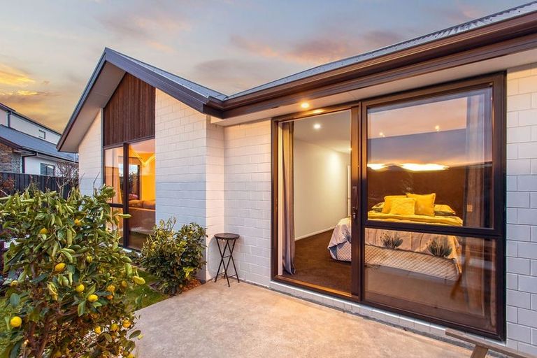 Photo of property in 31 Edward Law Boulevard, Prebbleton, 7604