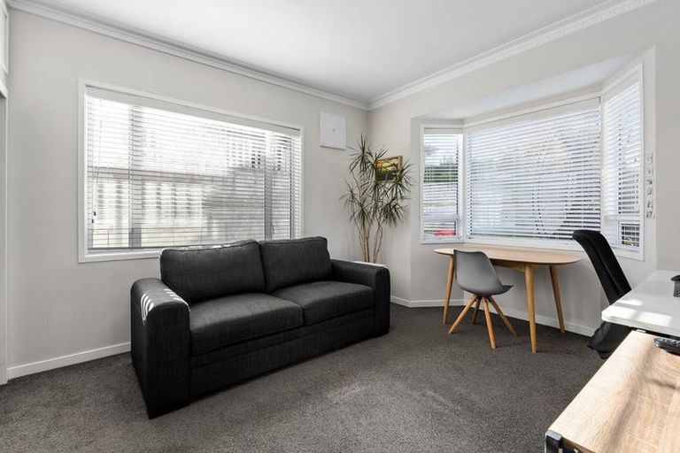 Photo of property in 89 Nevay Road, Miramar, Wellington, 6022