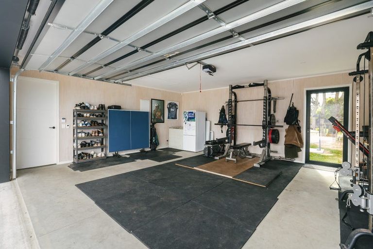 Photo of property in 16 Crown Lane, Rongotea, Palmerston North, 4473