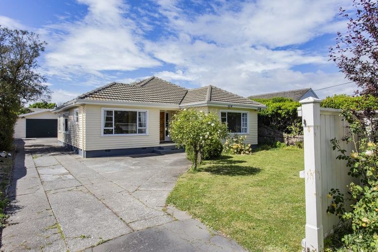 Photo of property in 238 Weston Road, Mairehau, Christchurch, 8052