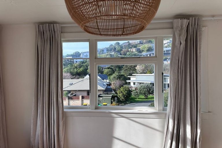 Photo of property in 36 Aratoro Place, Mount Pleasant, Christchurch, 8081