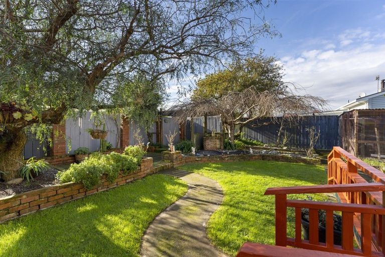 Photo of property in 54 Duke Street, Levin, 5510