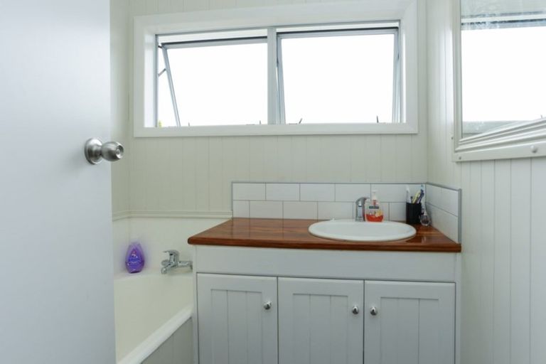 Photo of property in 23 Freyberg Terrace, Waipukurau, 4200