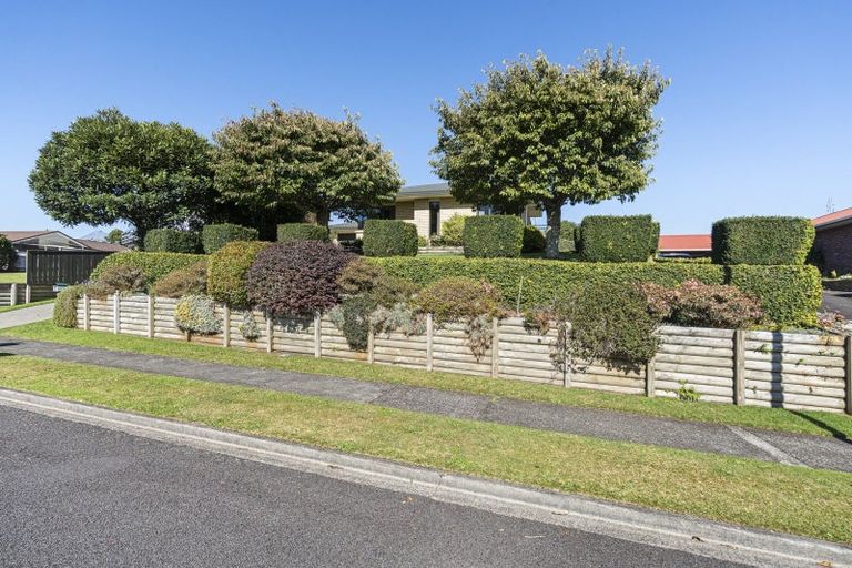 Photo of property in 6 Ash Place, Whalers Gate, New Plymouth, 4310