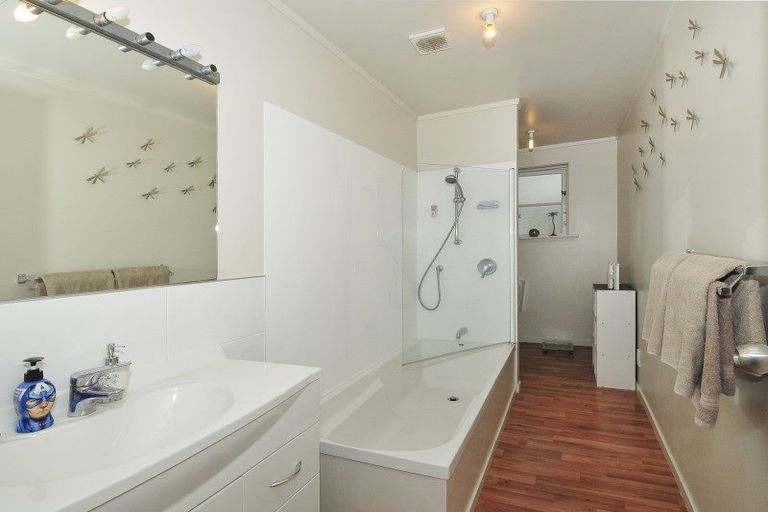 Photo of property in 241 Rata Street, Naenae, Lower Hutt, 5011