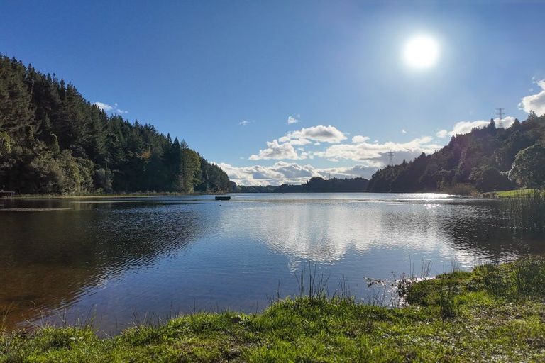 Photo of property in 37 Tombleson Road, Lake Rotoma, Rotorua, 3074