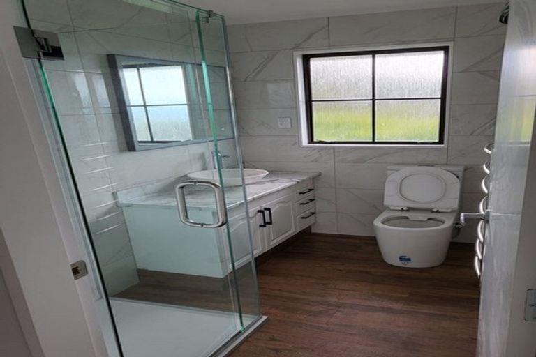 Photo of property in 30 Satara Crescent, Khandallah, Wellington, 6035