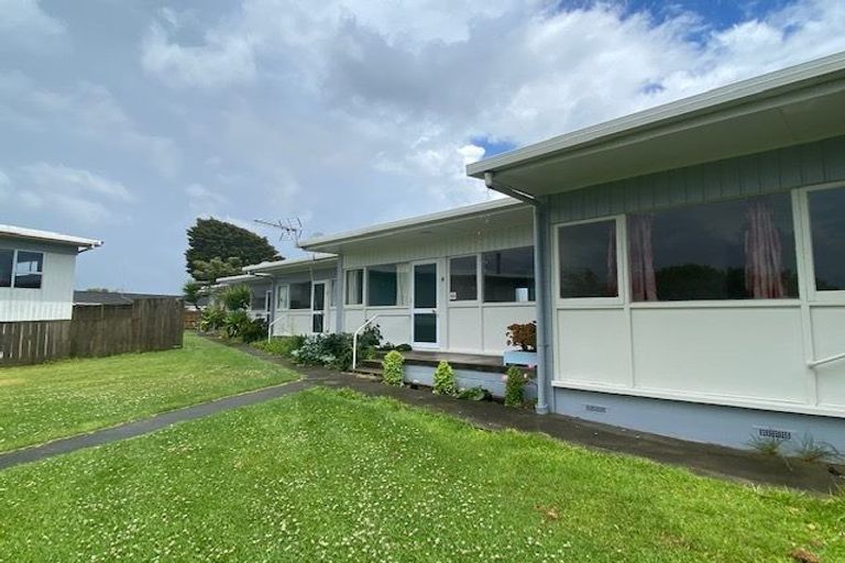Photo of property in 18 Kent Street, Waiuku, 2123
