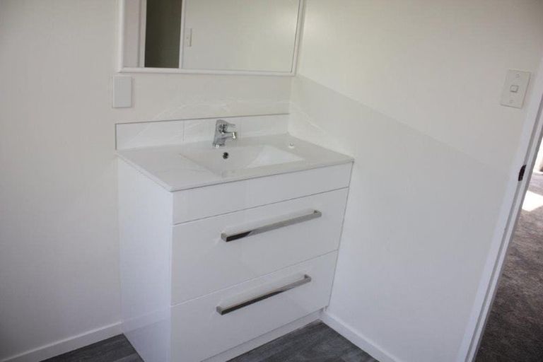 Photo of property in 92b Cook Street, Hamilton East, Hamilton, 3216