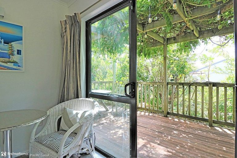 Photo of property in 10 Stingray Crescent, Whiritoa, Whangamata, 3691