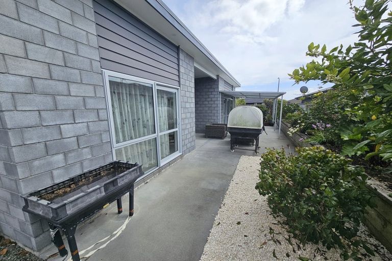Photo of property in 19 Piata Street, Papamoa Beach, Papamoa, 3118