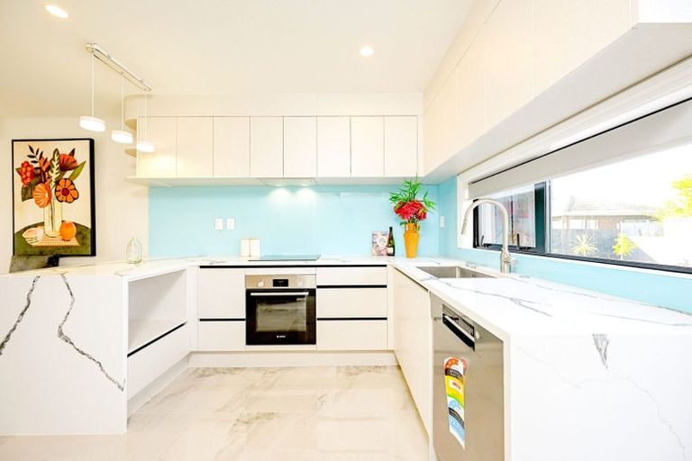 Photo of property in 460 Massey Road, Mangere East, Auckland, 2024