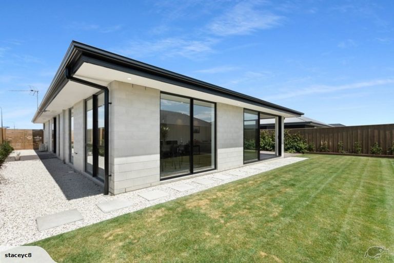 Photo of property in 16 Kemble Drive, Rolleston, 7615