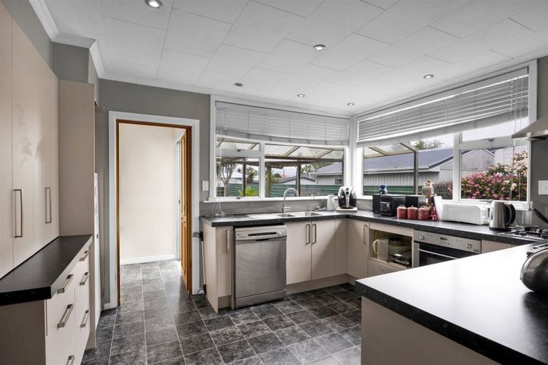 Photo of property in 115 Victoria Street, Hawera, 4610