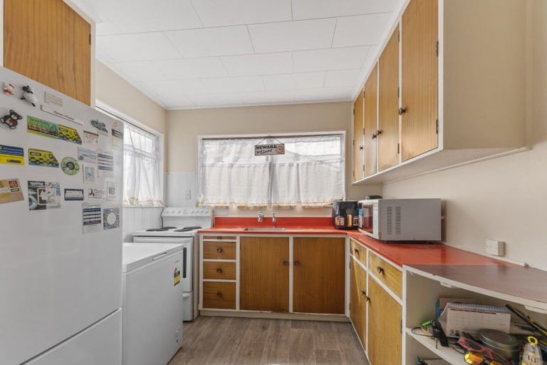 Photo of property in 2/64 Fergusson Street, Stoke, Nelson, 7011