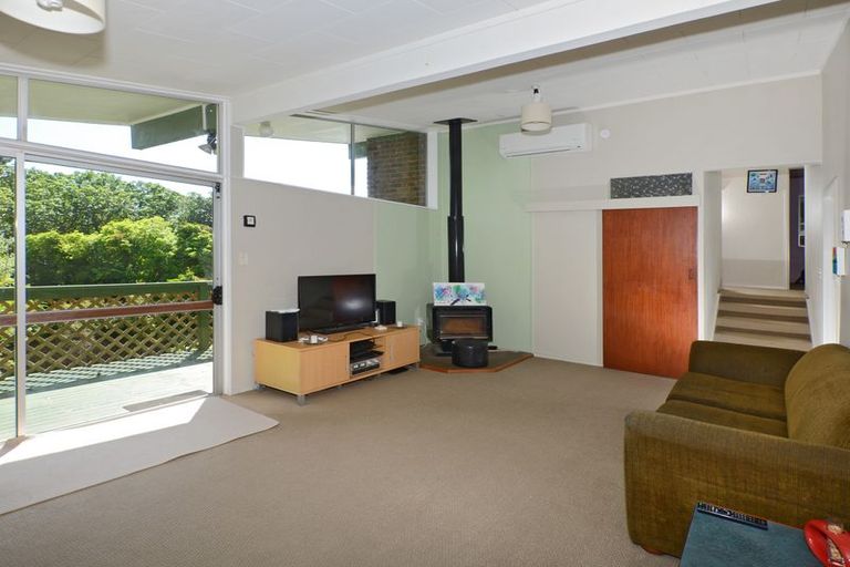 Photo of property in 42 Kohe Street, Parahaki, Whangarei, 0112