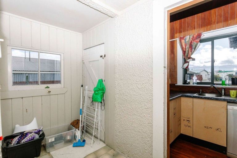 Photo of property in 245 High Street, Dannevirke, 4930