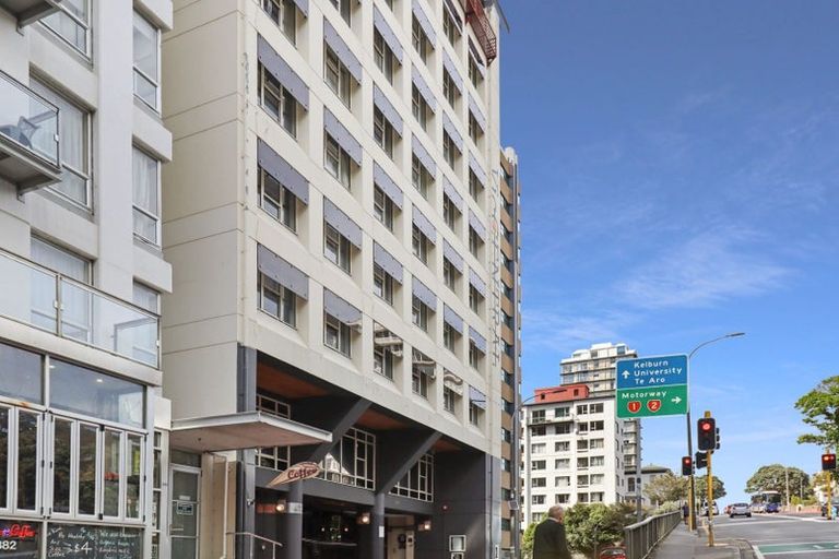 Photo of property in Orange Apartments/victoria Centr, 506/169 The Terrace, Wellington Central, Wellington, 6011