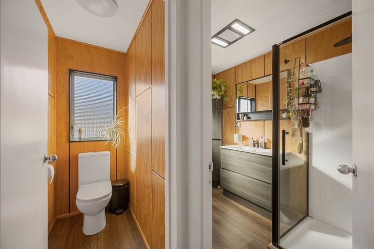 Photo of property in 2/237 Georges Drive, Napier South, Napier, 4110