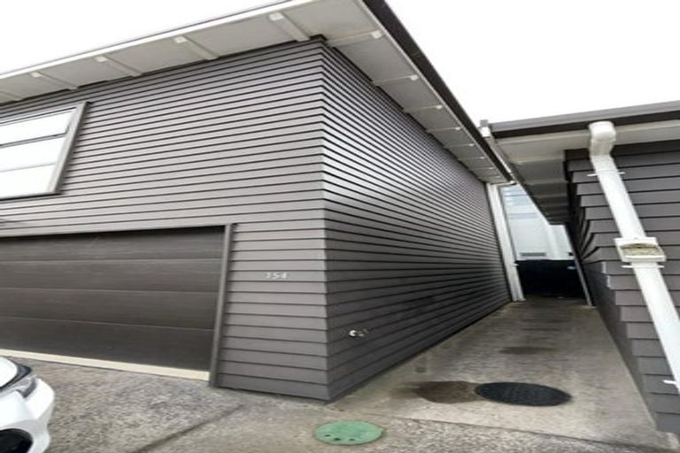 Photo of property in 154 Hobsonville Point Road, Hobsonville, Auckland, 0616