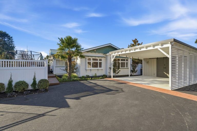 Photo of property in 4 Wherstead Road, Cashmere, Christchurch, 8022