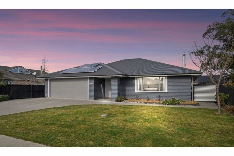 Photo of property in 4 Franklin Drive, Rangiora, 7400