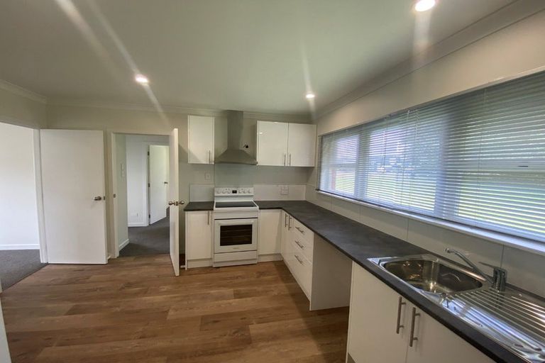 Photo of property in 6 Paerata Road, Pukekohe, 2120