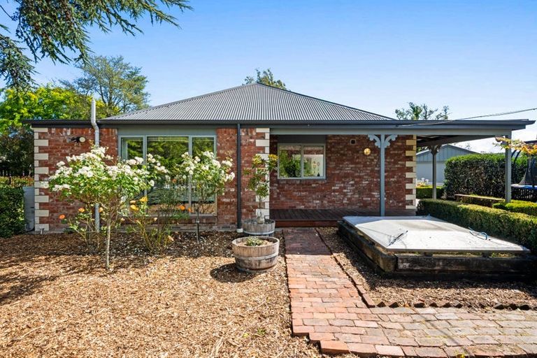 Photo of property in 147a Main North Road, Papanui, Christchurch, 8052